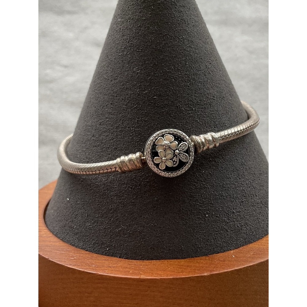 Pandora Moments bracelet ALE 925 Sterling Silver Enamel Flower Clasp